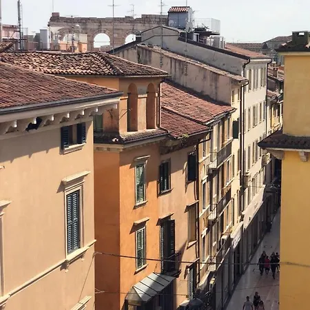 Oda ve Kahvaltı Mazzini Verona